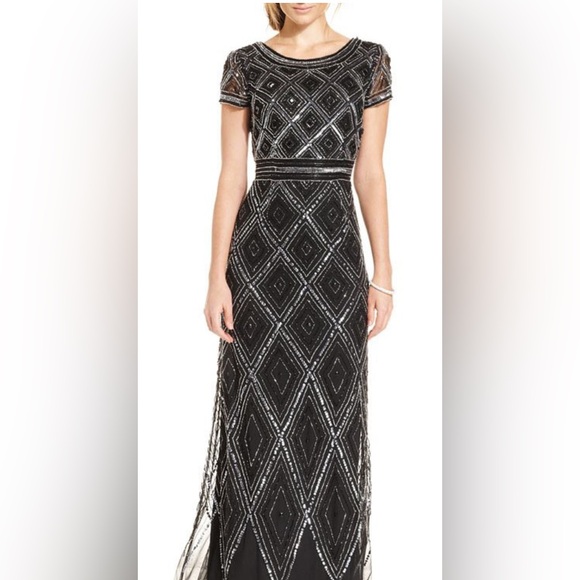 Adrianna Papell Dresses & Skirts - NWT Adrianna Papell Art Deco Diamond Beaded Evening Gown with Cap Sleeves